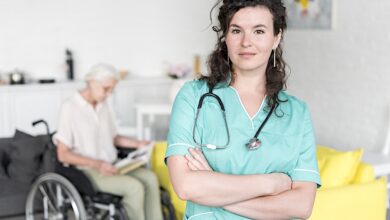 Pflege zu Hause - 24h Betreuung durch Pflegekräfte.